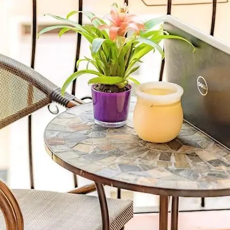 Playa San Juan Apartment 公寓 *